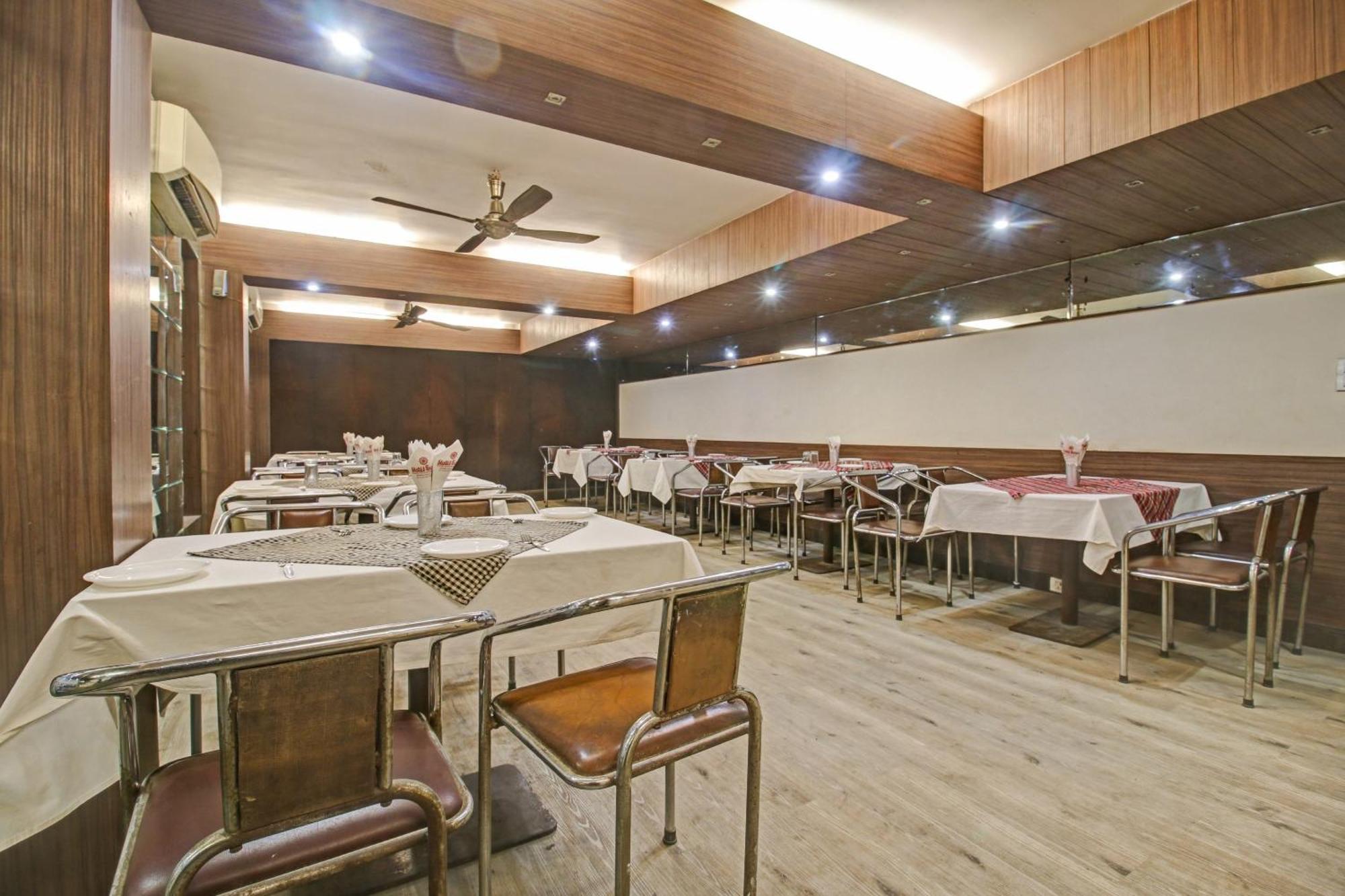 Collection O Surya Hotel โบปาล ภายนอก รูปภาพ